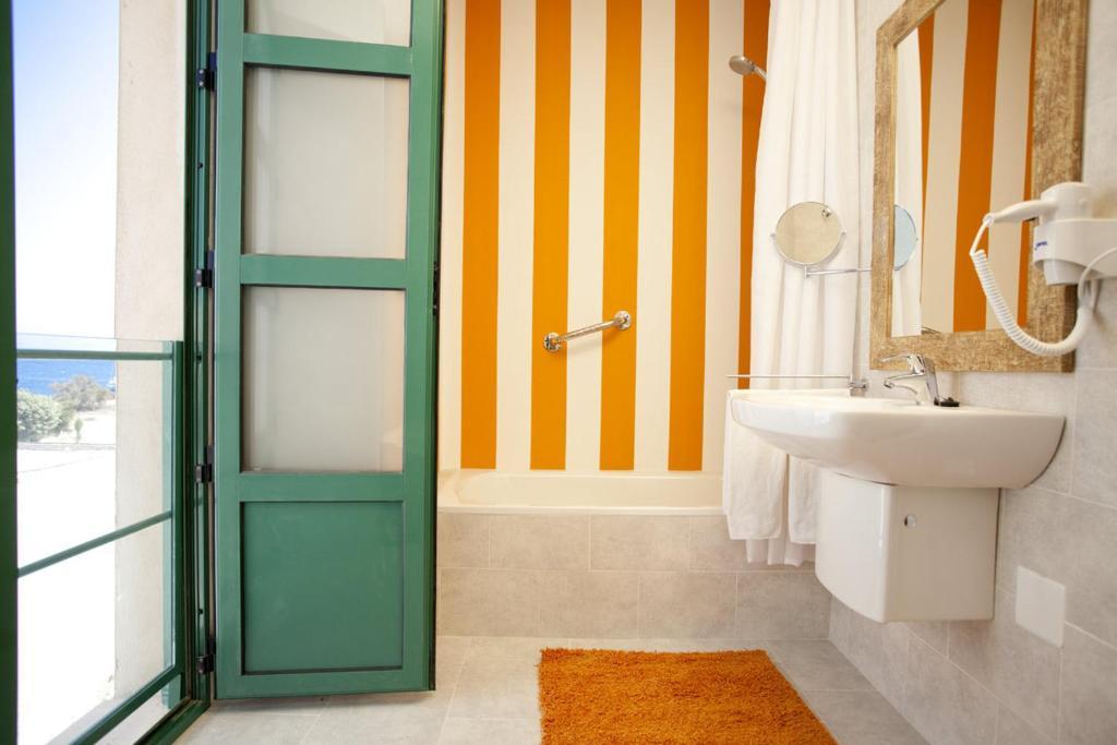 Boutique Isla Tabarca Hotel Room photo